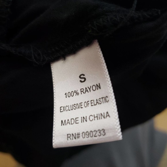 Kirra Black One Shoulder Romper Sz S - Picture 6 of 7